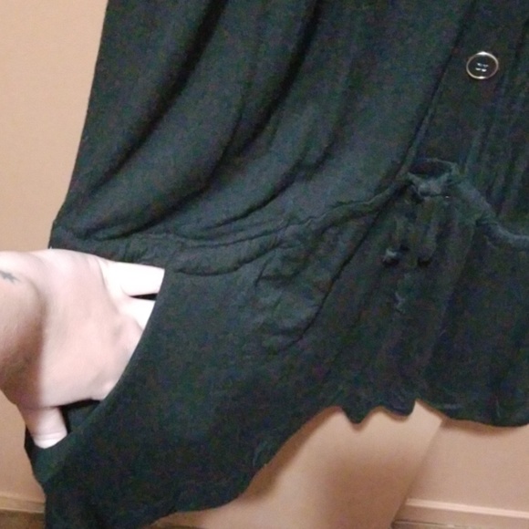 Dress - Picture 5 of 7